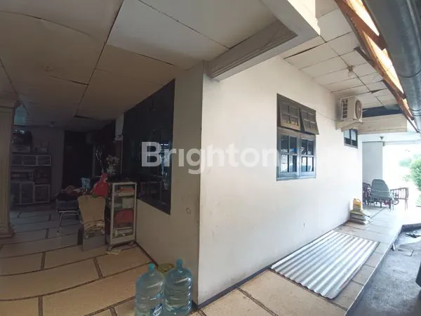 image RUMAH SECOND LT 990M2 DI CIPUTAT - SHM HADAP SELATAN - COCOK UNTUK HUNIAN, KANTOR & KONTRAKAN (6)