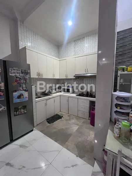 image RUMAH MEWAH 2 LANTAI DI KOMPLEK DPR RI, LT 123M² (4)