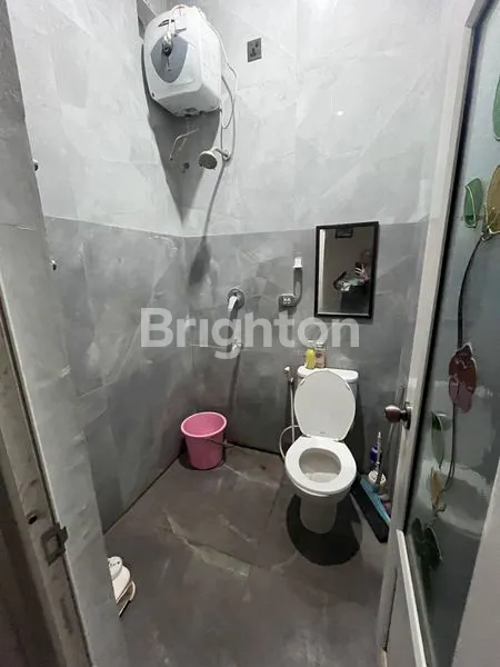 image RUMAH MEWAH 2 LANTAI DI KOMPLEK DPR RI, LT 123M² (6)