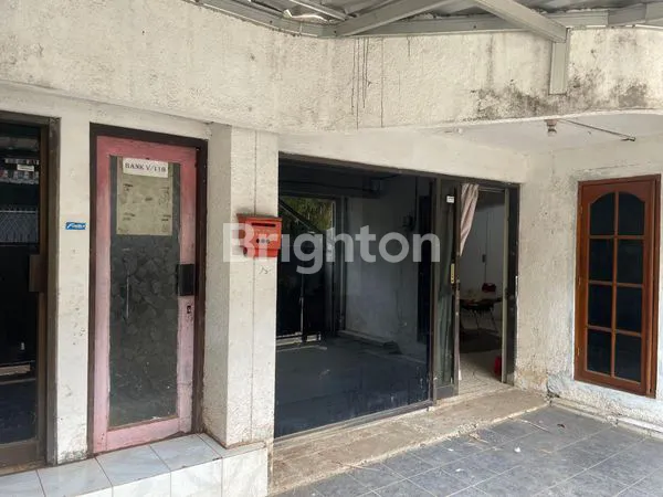 image RUMAH SIAP HUNI DI JAKARTA SELATAN, DEKAT SEKOLAH & MALL (8)