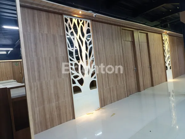 image GEDUNG SERBAGUNA SIAP DI PAKE DI LOKASI STRATEGIS (6)