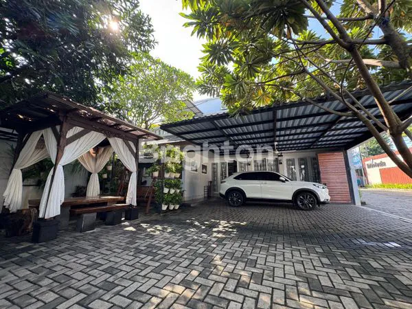 image DIJUAL RUMAH LOKASI STRATEGIS DEKAT BINTARO SEKTOR 3A (2)