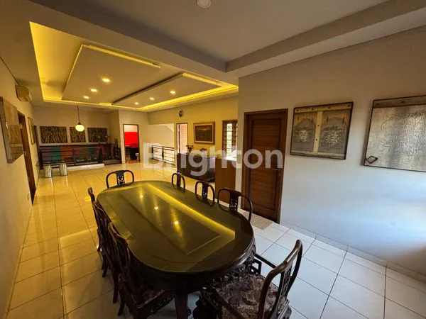image DIJUAL RUMAH LOKASI STRATEGIS DEKAT BINTARO SEKTOR 3A (6)
