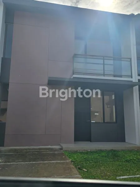 image RUMAH DI SEWA SIAP HUNI PARK SERPONG TANGERANG (1)