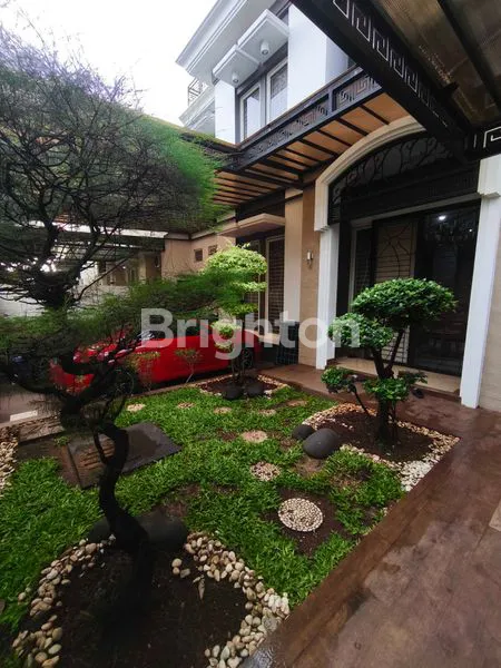 LUXURY HOME ROYAL RESIDENCE CAKUNG,PRIVATE POOL NEGO CANTIK.