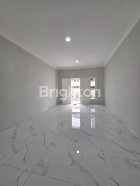 image RUMAH BARU 3 LANTAI  STRATEGIS DURI KEPA DEKAT TANJUNG DUREN (5)