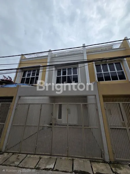 image RUMAH BARU 3 LANTAI  STRATEGIS DURI KEPA DEKAT TANJUNG DUREN (1)