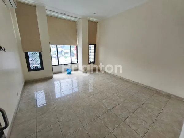 image RUKO 2 LANTAI DI KELAPA GAGING JAKARTA UTARA (6)