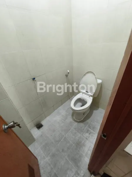 image RUKO 2 LANTAI DI KELAPA GAGING JAKARTA UTARA (8)