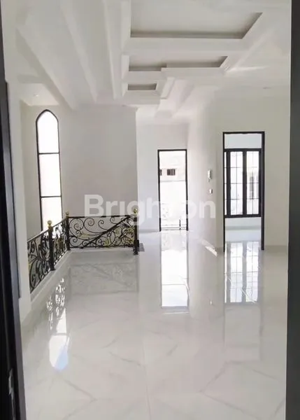 image RUMAH BARU MINIMALIS BABATAN DEKAT SUTOREJO,MULYOSARI,PAKUWON CITY (2)