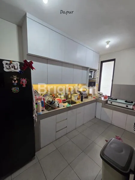 image RUMAH MEWAH 4+1 KT SIAP HUNI DI SUVARNA SUTRA (3)