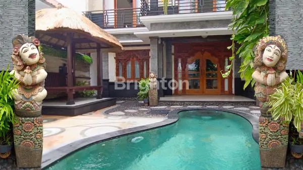 image VILLA MEWAH 2 LANTAI DI RENON, SIAP HUNI (1)