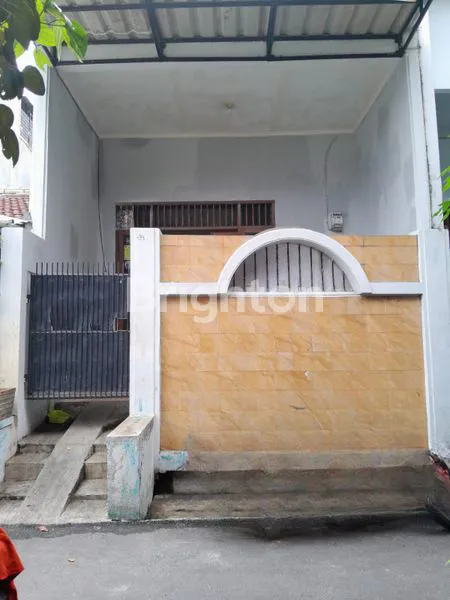 image RUMAH 2 LANTAI DI LATUMENTEN JELAMBAR (1)