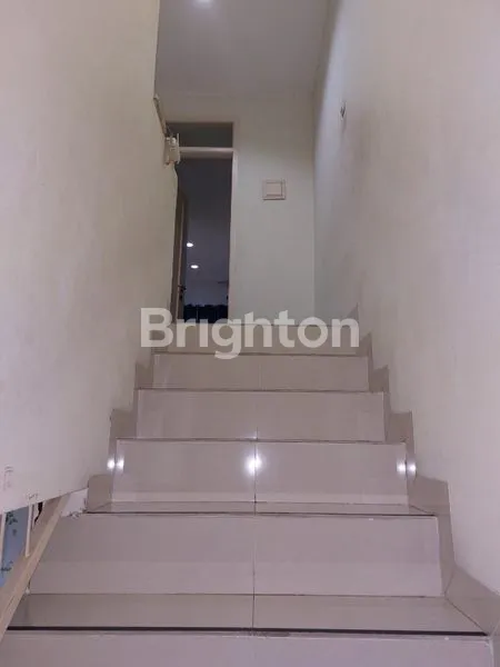 image RUMAH 2 LANTAI GADING ARCADIA SIAP HUNI (3)