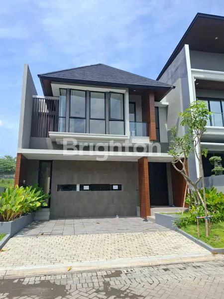 image RUMAH MODERN TROPICAL BARU GRESS DEKAT UC & JLLB DI WOODLAND CITRALAND (1)