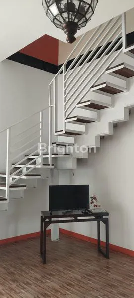 image RUMAH MEWAH 2 LANTAI DI JL. HANG TUAH RENON – LOKASI PREMIUM, SIAP HUNI (4)