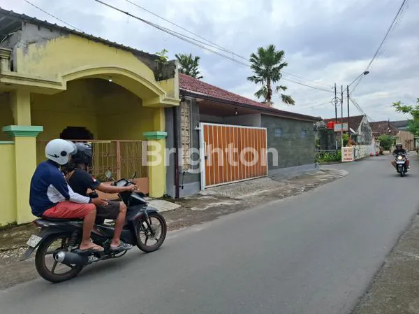image SEWA RUMAH TENGAH KOTA SOLO SIAP HUNI MURAH (4)