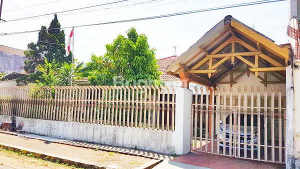 image RARE ITEM! KAVLING + RUMAH SHM 480M² ,LOKASI TENANG & JALAN LEBAR DI DARMO HARAPAN-SURABAYA (1)