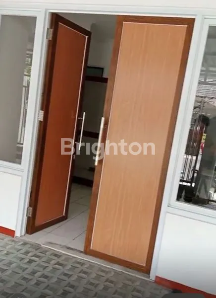 image DISEWAKAN RUMAH DI GRIYA BABATAN MUKTI (2)