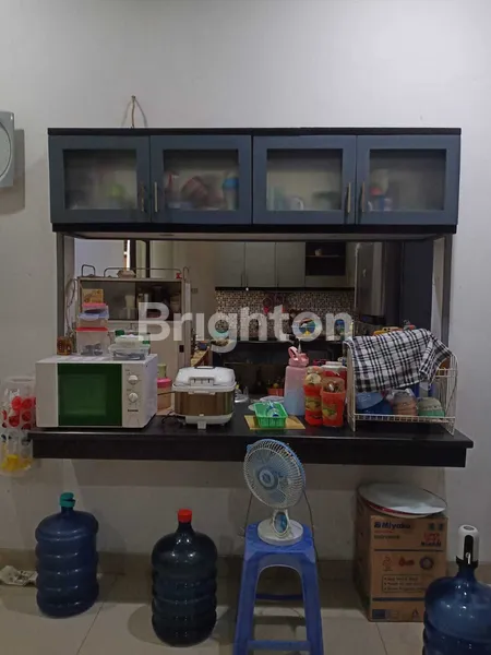 image RUMAH 3 LANTAI SIAP HUNI DI BANDUNG (5)