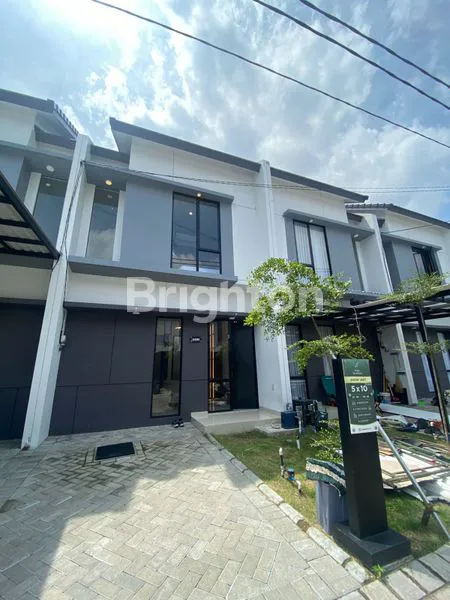 image RUMAH BARU PARK SUNRISE WONOROREJO RUNGKUT SURABAYA TIMUR DEKAT OERR DAN MERR (1)