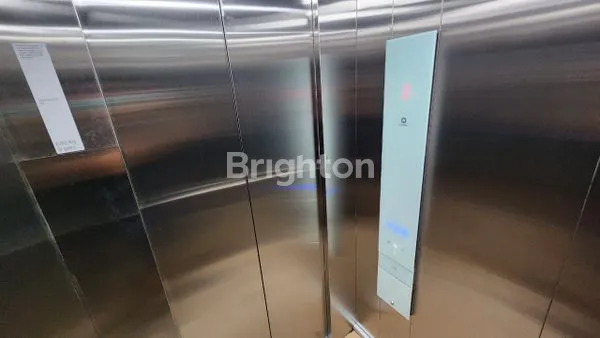 image RUMAH BARU MEWAH DI WOODLAND CITRALAND SURABAYA BARAT (7)