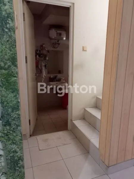 image RUMAH SEWA DI KOTA WISATA, DEKAT FRESHMARKET. (3)