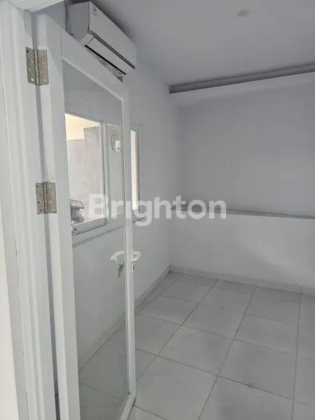 image DISEWAKAN RUMAH 1 LANTAI SIAP HUNI HANYA 2 UNIT SAJA HARGA TERJANGKAU LOKASI STRATEGIS DI KAWASAN GATSU BARAT (3)