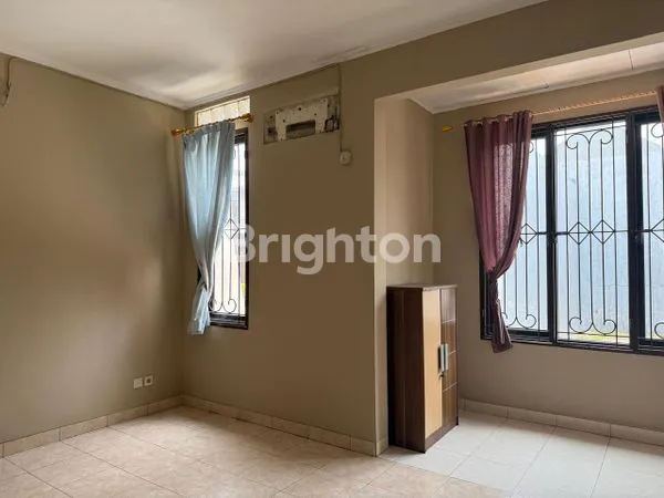 image PERUMAHAN TAMAN PERMATA BUANA, JAKARTA BARAT (5)