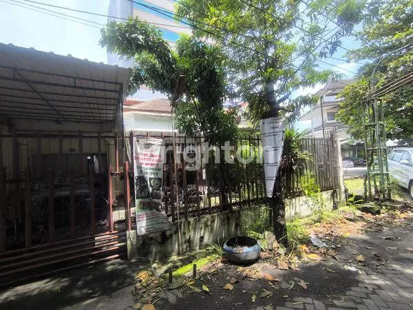 image RUMAH STRATEGIS DI TENGAH KOTA SEMARANG (2)