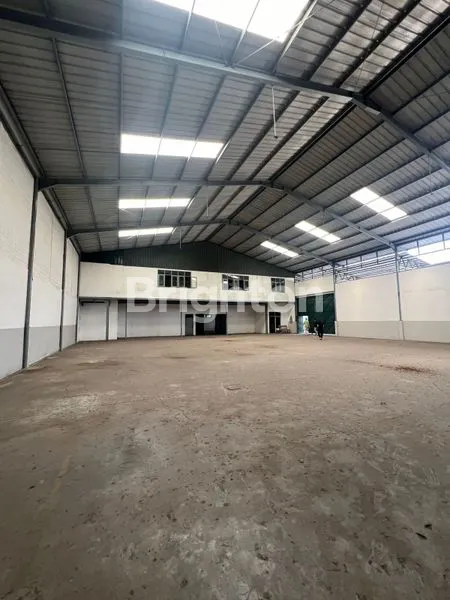 image GUDANG SIAP USAHA DI JABABEKA, HARGA MENARIK (2)