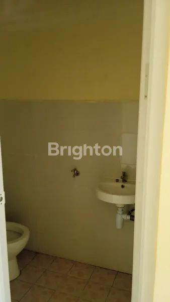 image DISEWAKAN RUKO STRATEGIS 2 LANTAI SIDAKARYA DENPASAR, SIAP PAKAI! (4)