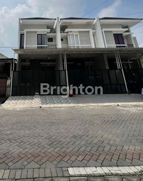 RUMAH 2 LANTAI, SHM, LT 75M² DI KUTISARI INDAH