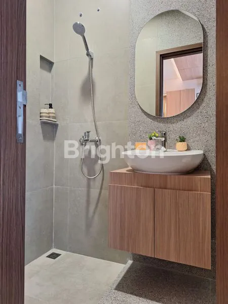 image HUNIAN MODERN DI BSD CITY, 2 KT 3 KM, SIAP HUNI (4)