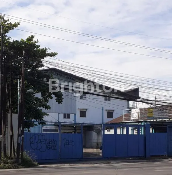 image DIJUAL EKS PABRIK CIKARANG BARAT, LT 1500M² (1)