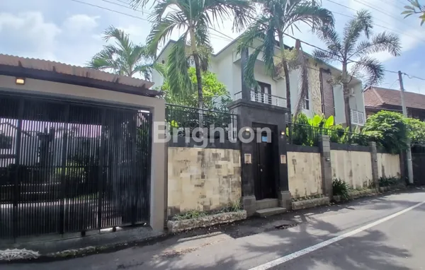 image DISEWAKAN RUMAH DI JL LAKSAMANA PANJER SIAP HUNI! (1)