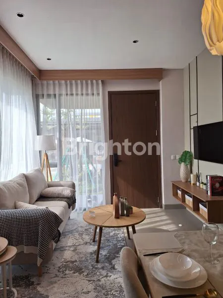 image RUMAH IZZI BSD CITY, 2KT 3KM, LT 72M² (1)