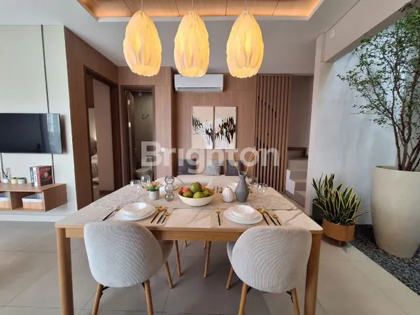 image RUMAH IZZI BSD CITY, 2KT 3KM, LT 72M² (2)