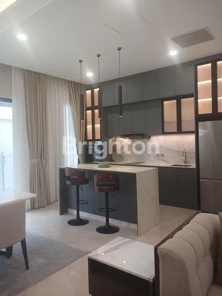 image RUMAH ELEGAN 3 LANTAI DI PONDOK INDAH  (7)