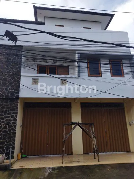 image DI JUALCEPAT RUMAH RUKO 3 LANTAI SIAP HUNI STRATEGIS DI MONANG -MANING BEBAS BANJIR (3)