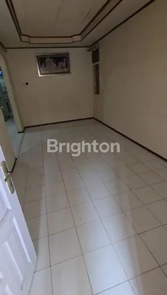 image RUMAH SHM STRATEGIS DI JL. WAHID HASYIM, SAMARINDA (2)