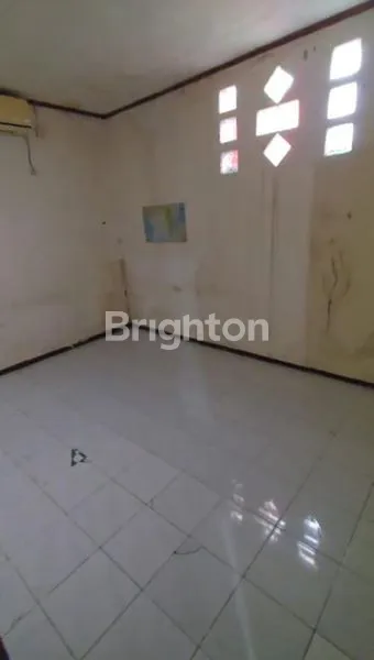 image RUMAH SHM STRATEGIS DI JL. WAHID HASYIM, SAMARINDA (5)