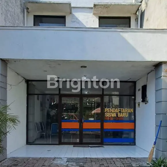 image TEMPAT USAHA TEMBOK DUKUH SURABAYA (1)