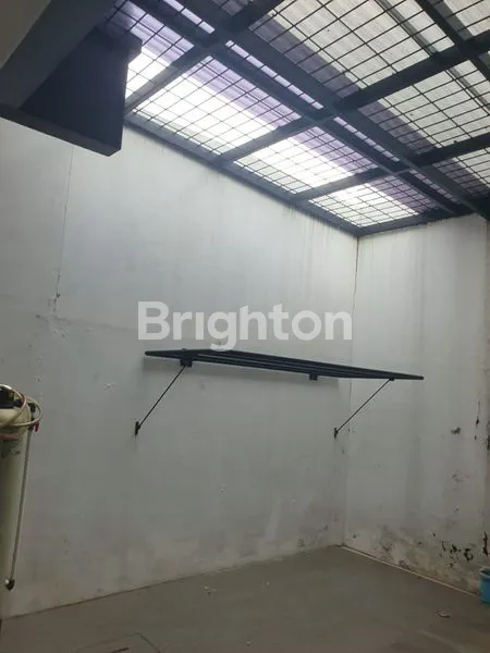 image RUMAH STRATEGIS NYAMAN (4)