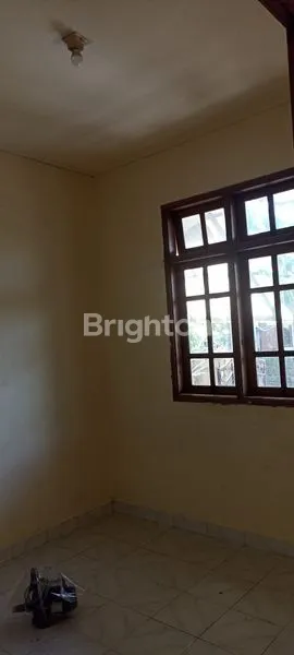 image RUMAH DI JALAN SINGASARI (7)
