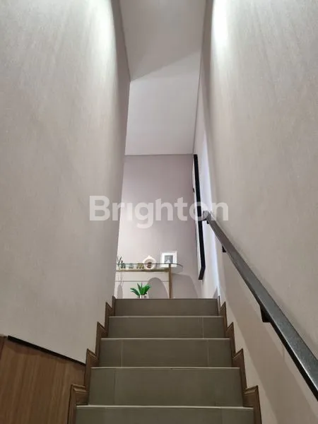 image RUMAH STRATEGIS, NYAMAN, ASRI DAN TENANG DI IZZI BSF CITY (7)