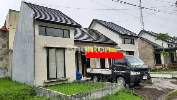 image HUNIAN EKSKLUSIF 4KT DI KAWASAN ELITE SAMARINDA SEBERANG (2)