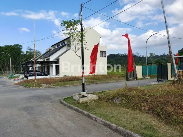 image HUNIAN EKSKLUSIF 4KT DI KAWASAN ELITE SAMARINDA SEBERANG (8)