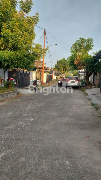 image RUMAH 2 LANTAI DI BUMI SEMPAJA CITY, SHM (3)