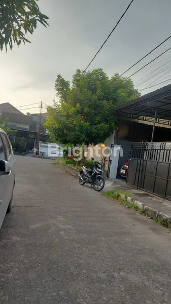 image RUMAH 2 LANTAI DI BUMI SEMPAJA CITY, SHM (4)